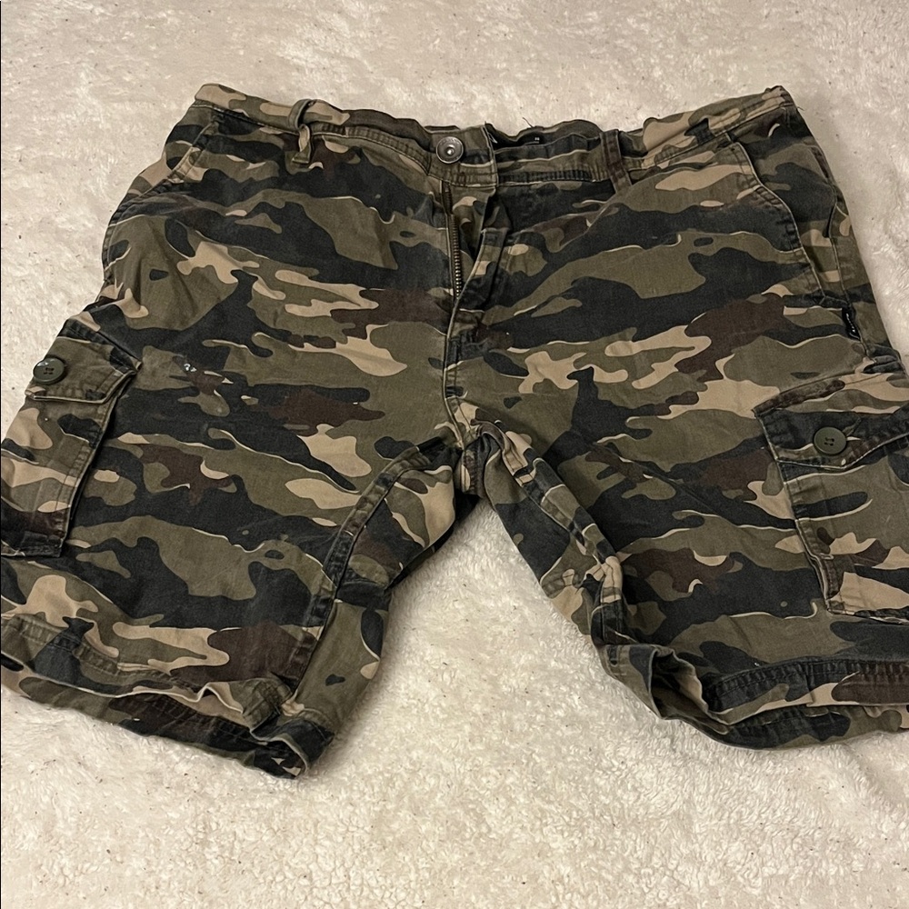 Camouflage Cargo Men Shorts